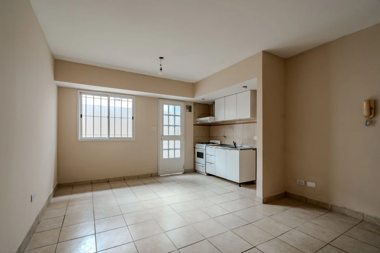 PH de 2 ambientes en venta en Villa Ballester, Bartolomé Mitre 5500