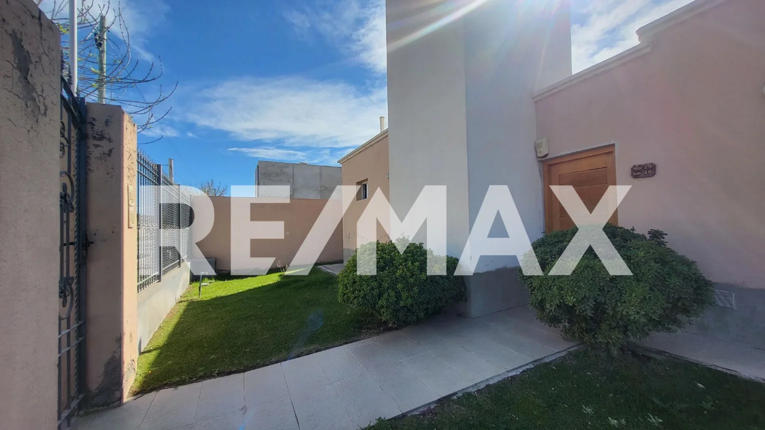 Casa de 6 ambientes en venta en Neuquén, Mensu y Posadas 0, foto 2
