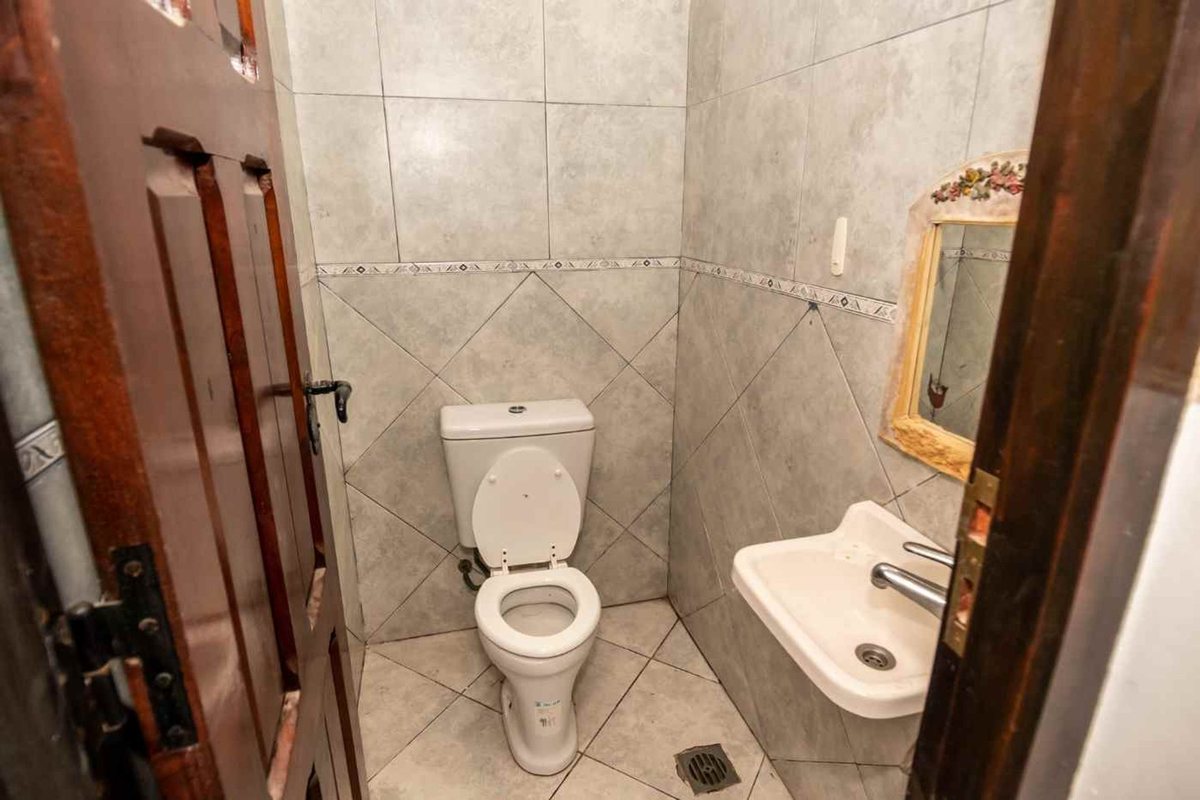 CASA 4 DORMITORIOS ALMUDENA 2000M2 - foto 10