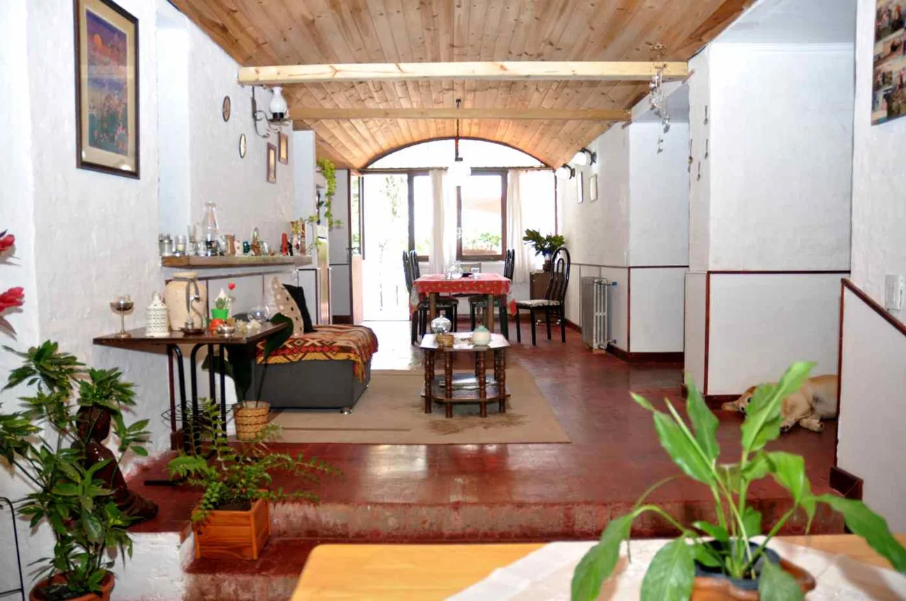 Venta casa 4 ambientes +departamento colina alegre, foto 4