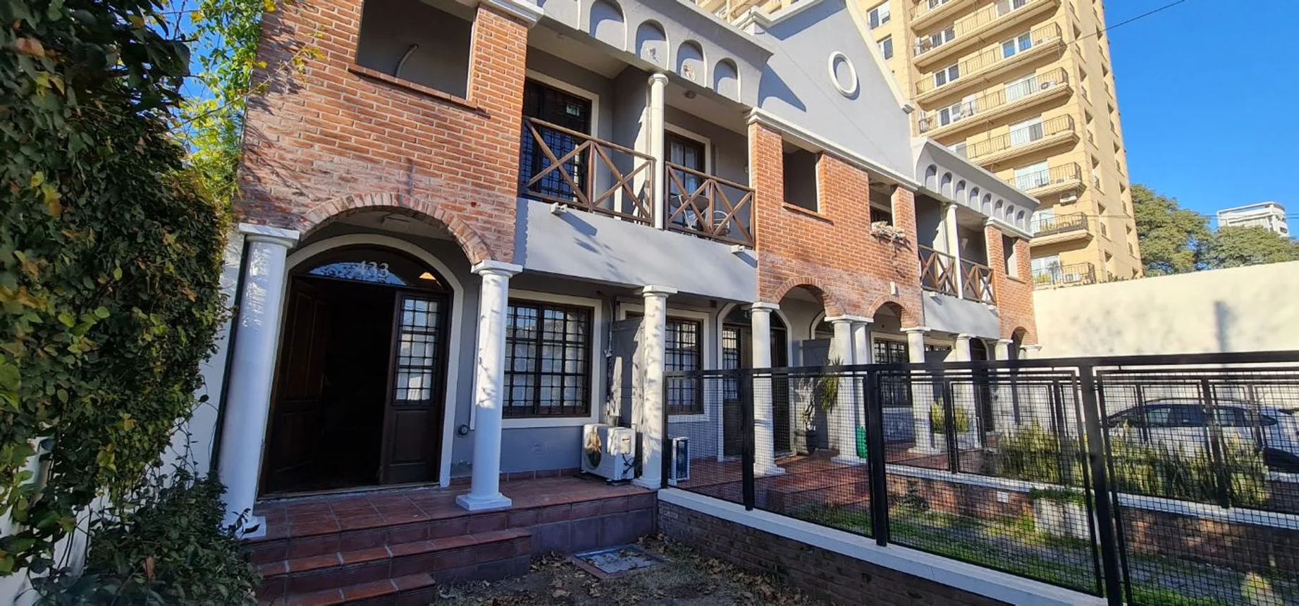 Casa de 4 ambientes en venta en Quilmes, Conesa 400, foto 2