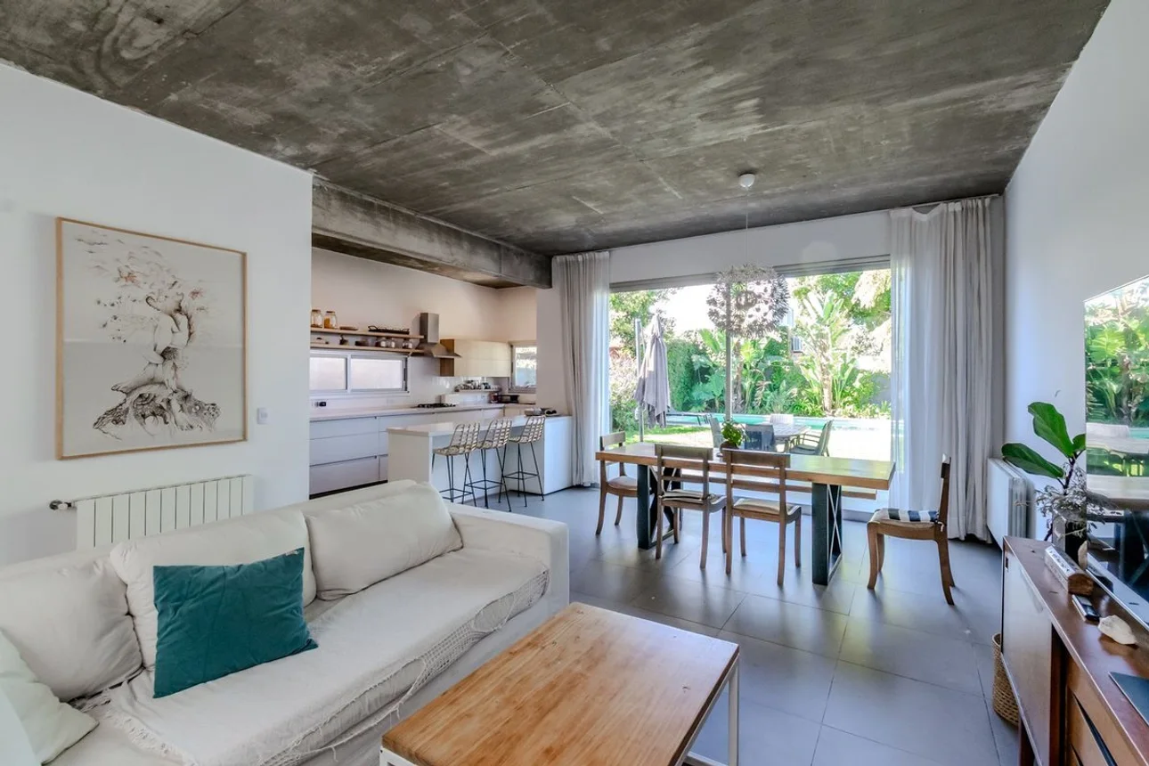 Casa de 5 ambientes en venta en San Isidro, Maestro Santana 1100, foto 2