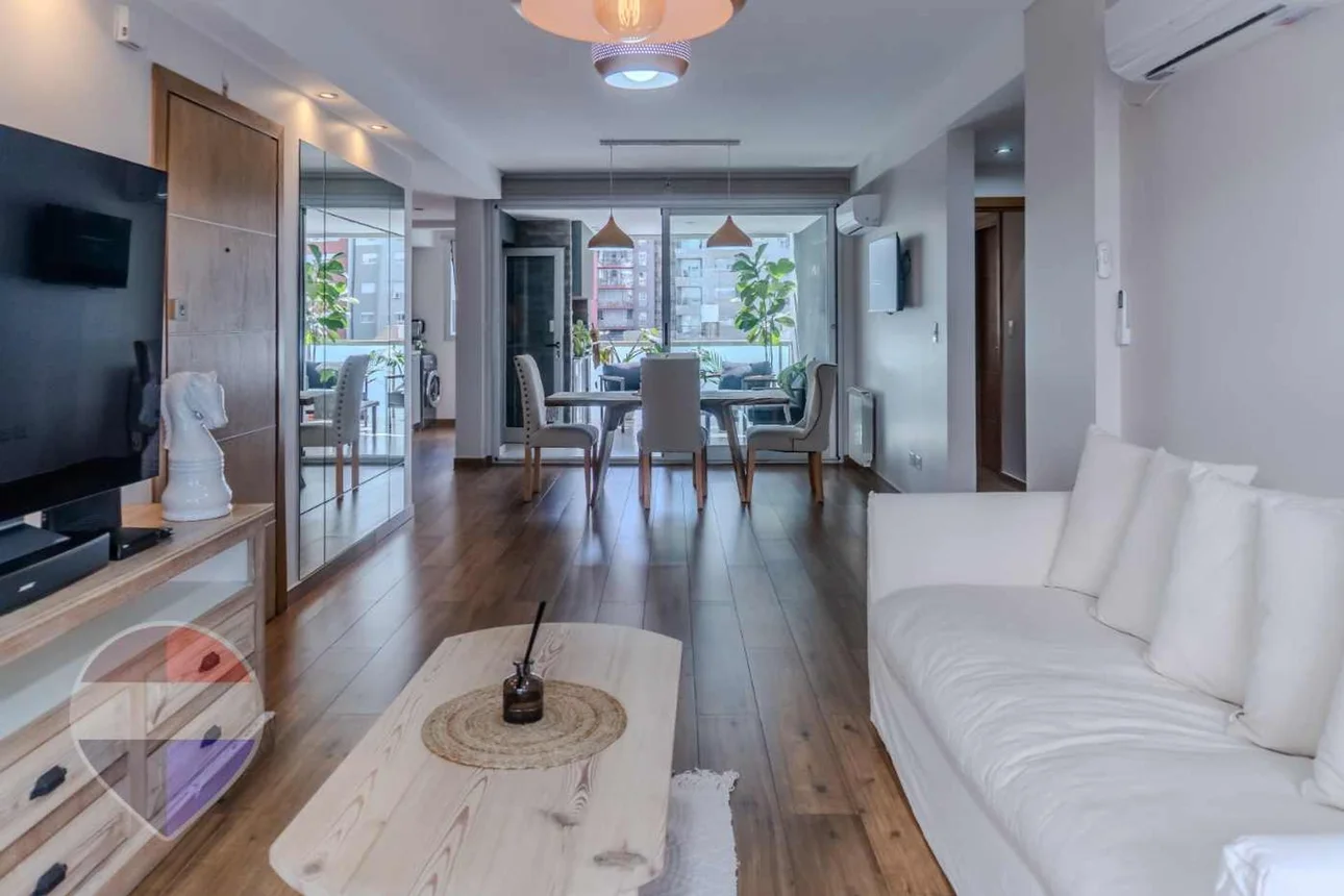 Departamento de 3 ambientes en venta en Lomas de Zamora, Avenida Colombres 500