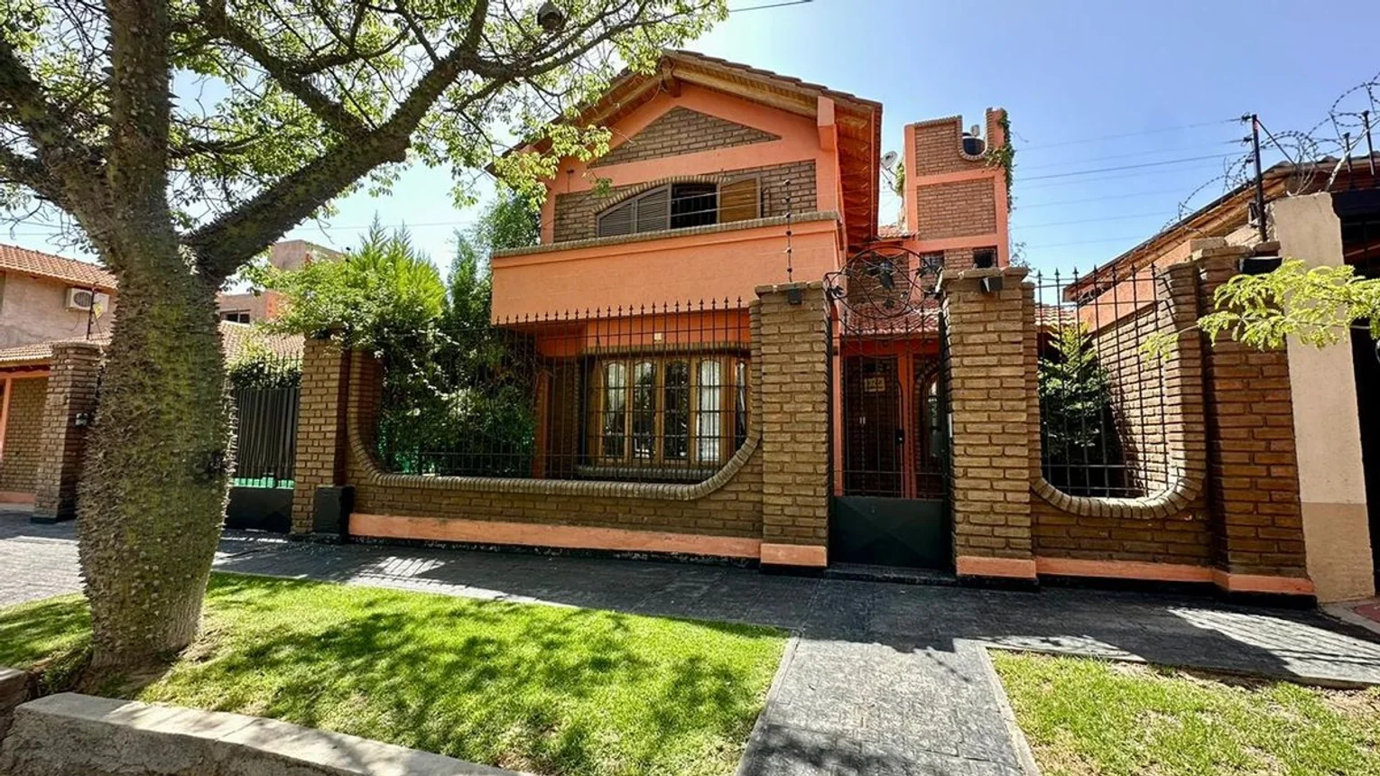 Casa en venta en Mendoza