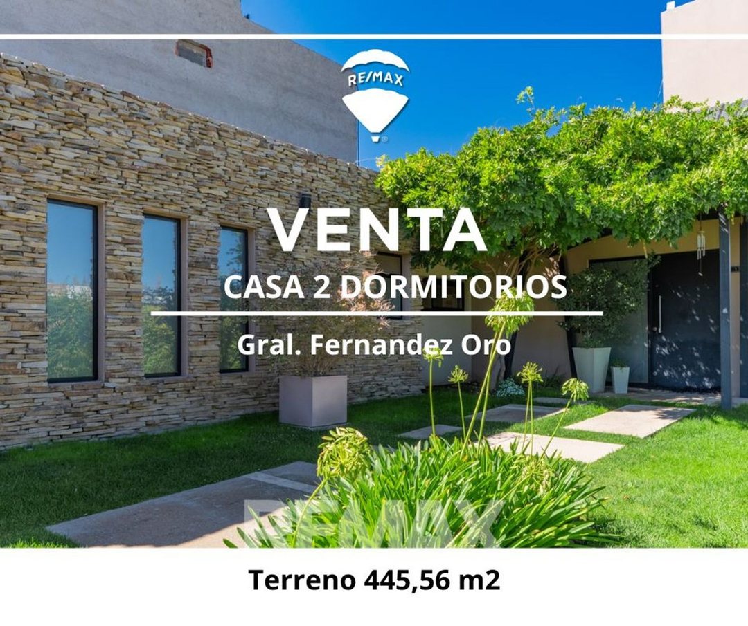 VENTA CASA 2 DORMITORIOS FERNANDEZ ORO