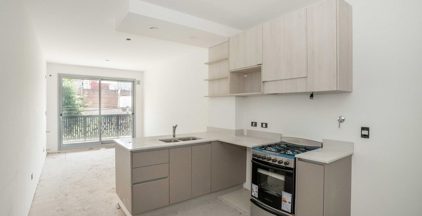 Venta Depto 2 amb Villa Urquiza con Patio en Pozo