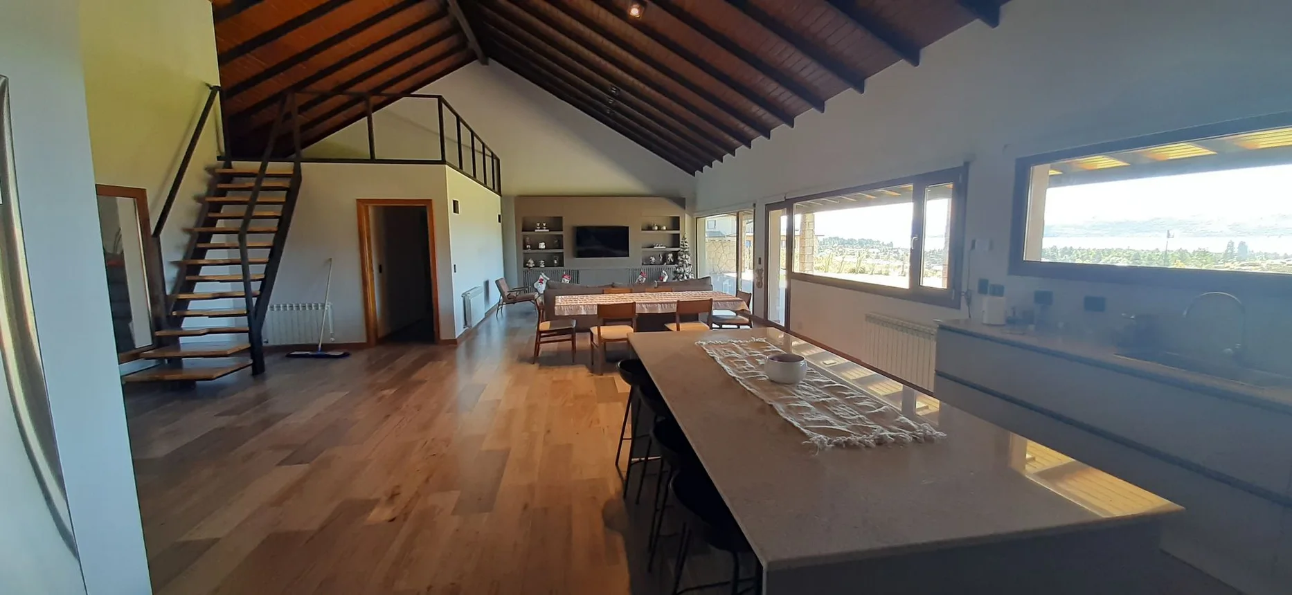 Casa en venta en San Carlos de Bariloche, foto 2