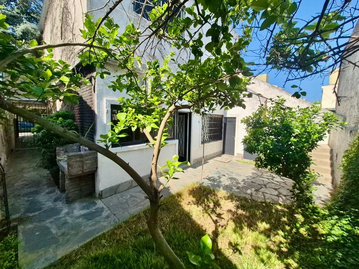 PH de 3 ambientes en venta en Hurlingham, Genova 2400, foto 3