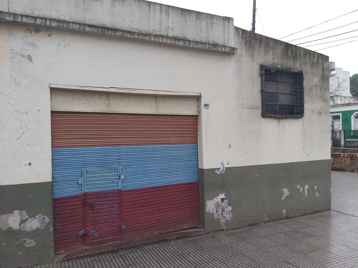 Casa de 4 ambientes en venta en Villa Lugano, Aquino 6000, foto 2
