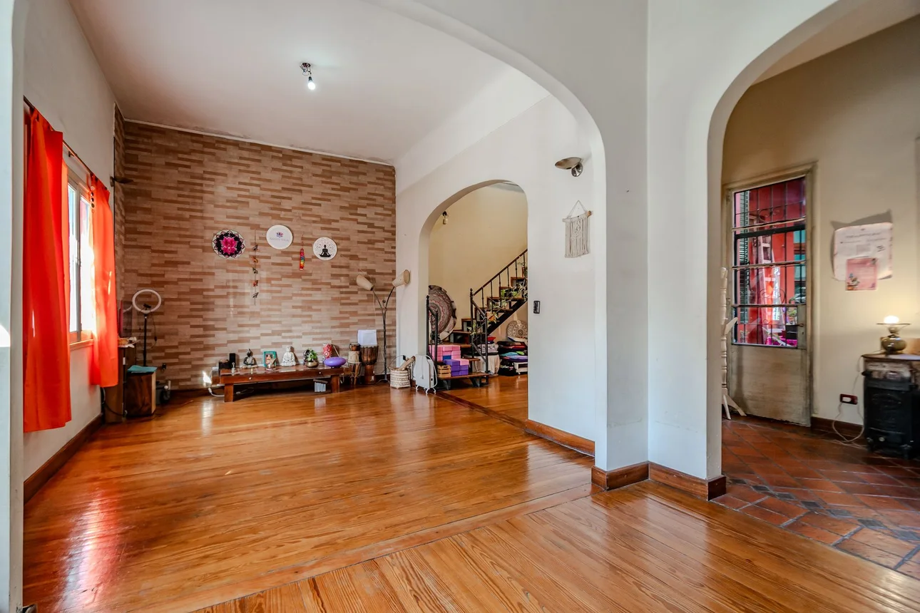 Casa de 3 ambientes en venta en Villa del Parque, Terrada 2900