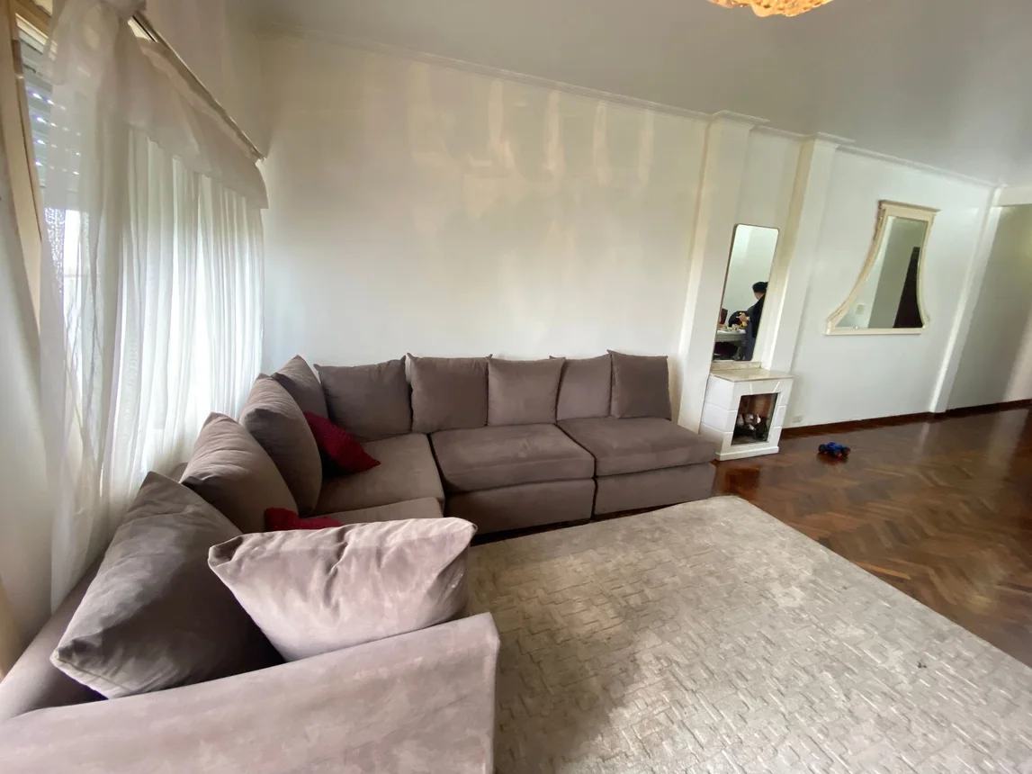 Departamento de 4 ambientes en venta en Villa Devoto, Av. Francisco Beiró 5100