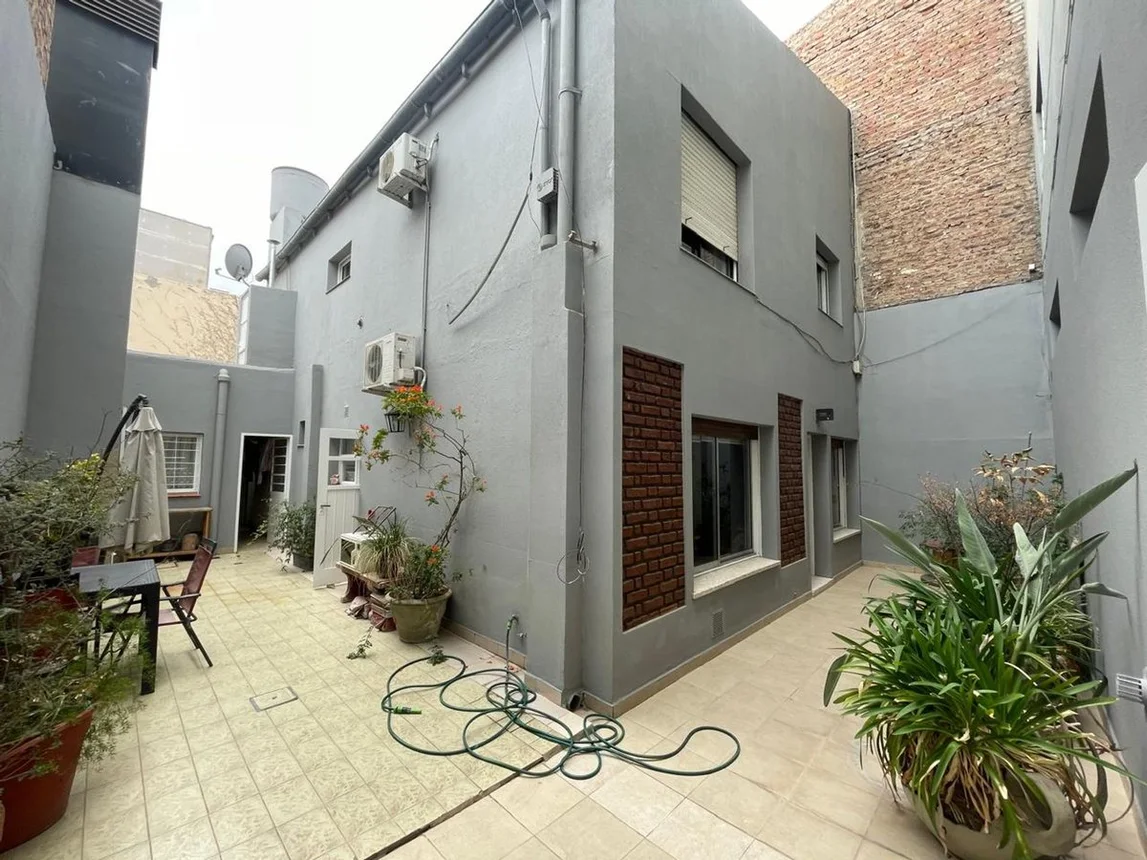 PH de 8 ambientes en venta en Neuquén, Rivadavia 600, foto 2