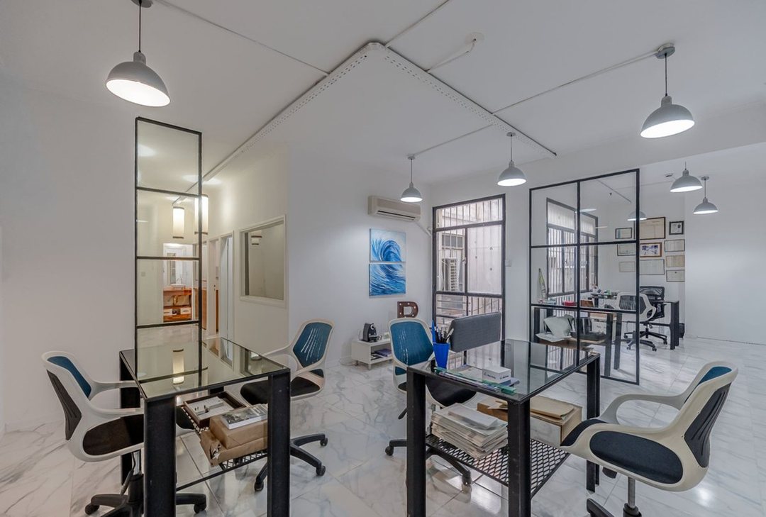 VENTA OFICINA 67M2 EN RECOLETA APTA CREDITO