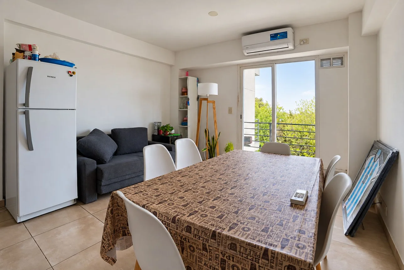 Departamento de 2 ambientes en venta en Caseros, Olavarría 2600, foto 2
