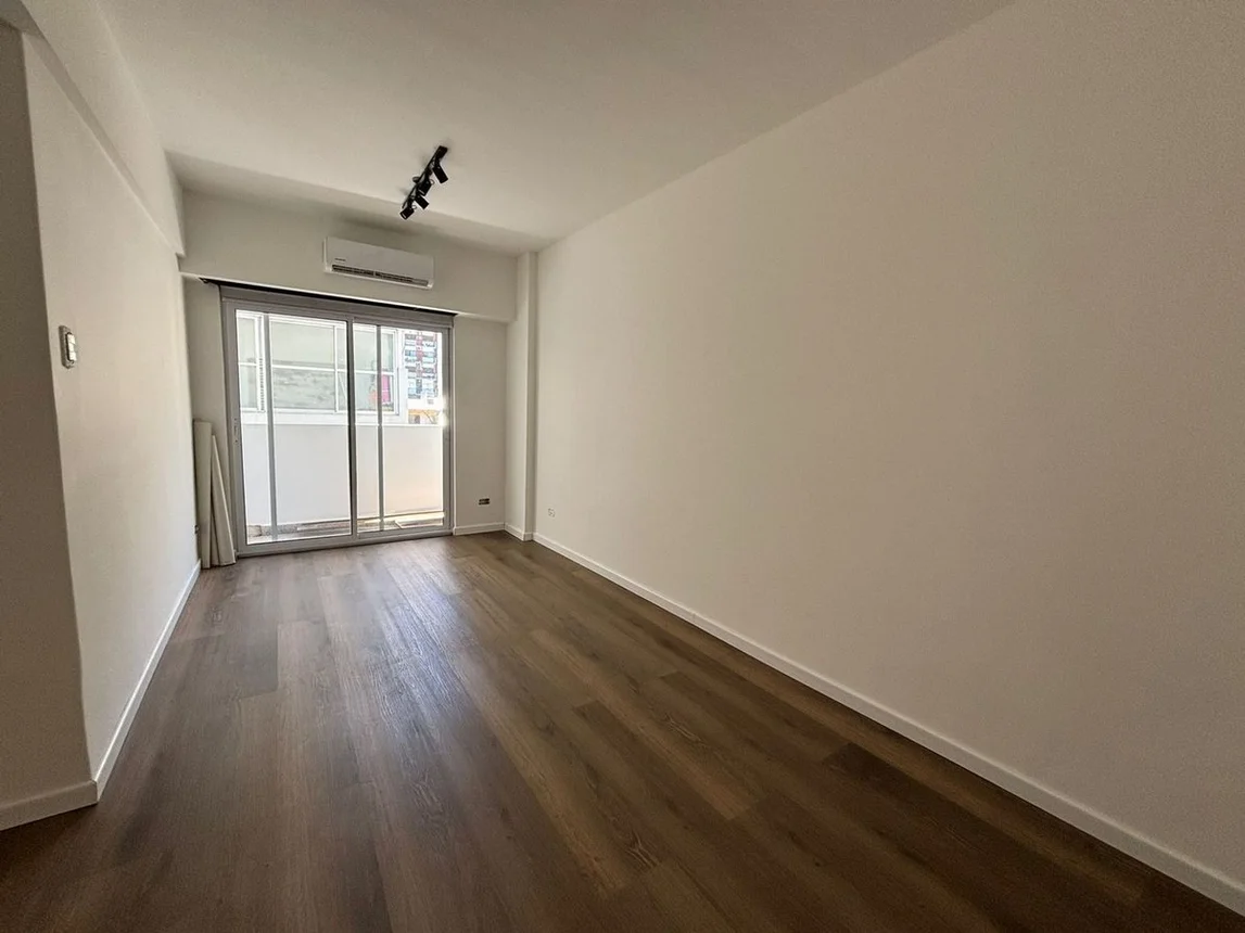 Venta departamento 2 ambientes recoleta 2 balcones, foto 3