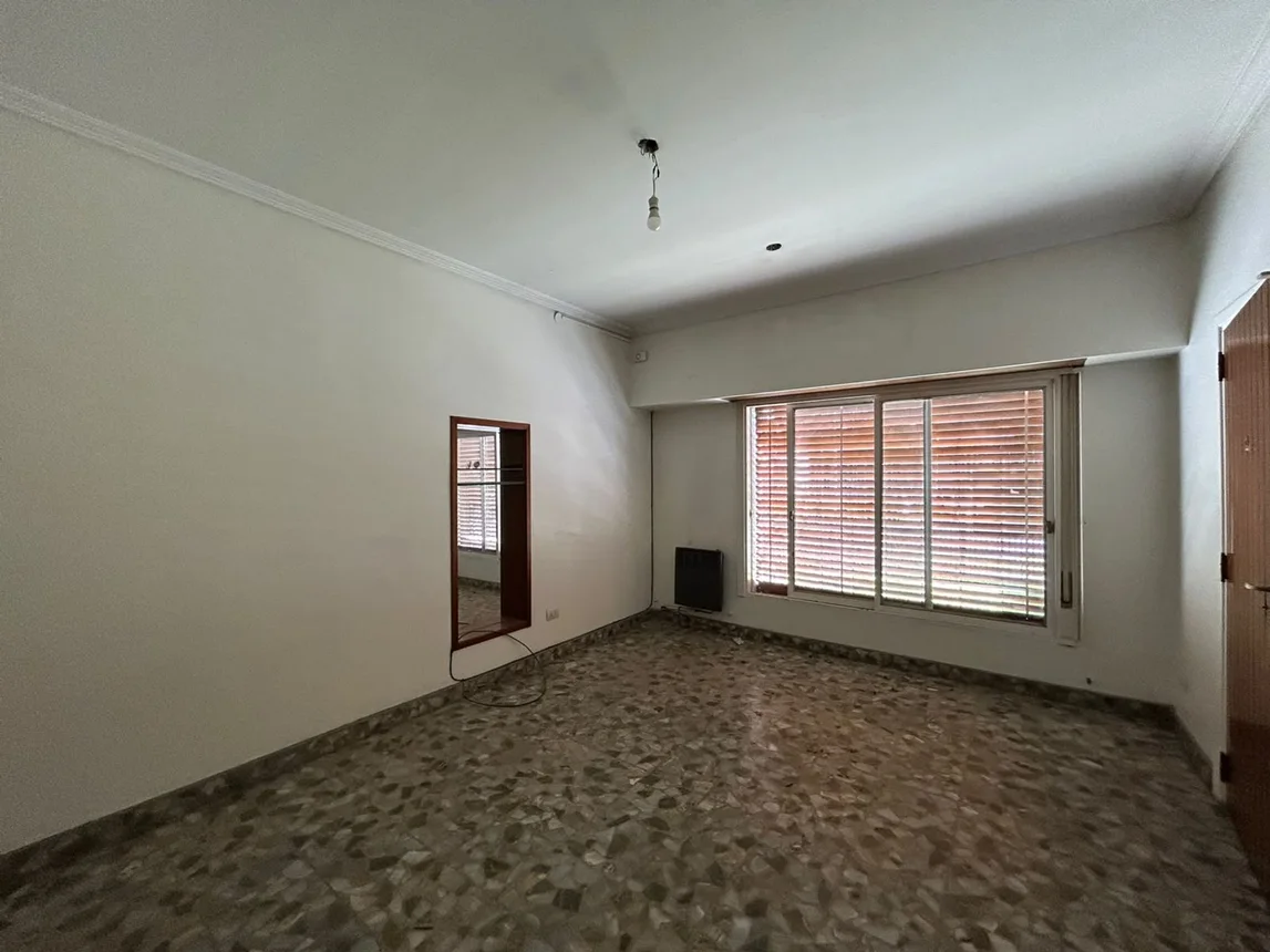 Casa de 3 ambientes en venta en Ituzaingó, Laprida 700, foto 2