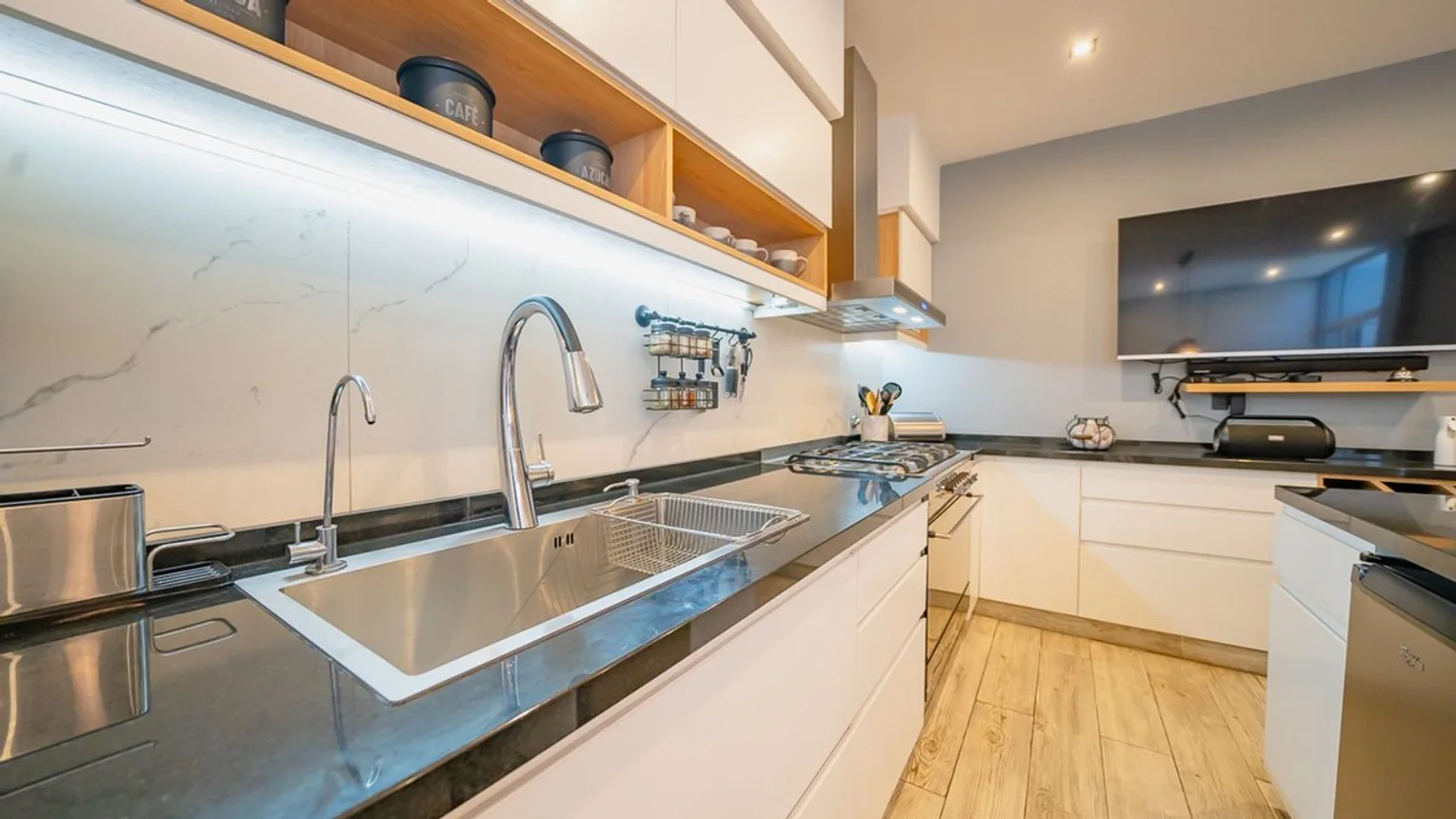 Casa de 5 ambientes en venta en Villa Sarmiento, Julián Portela 900, foto 4