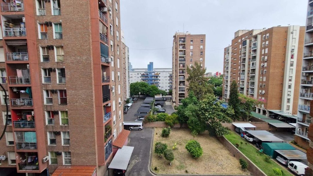 VENTA DEPTO 3 AMBIENTES CON BALCON, EN LA BOCA