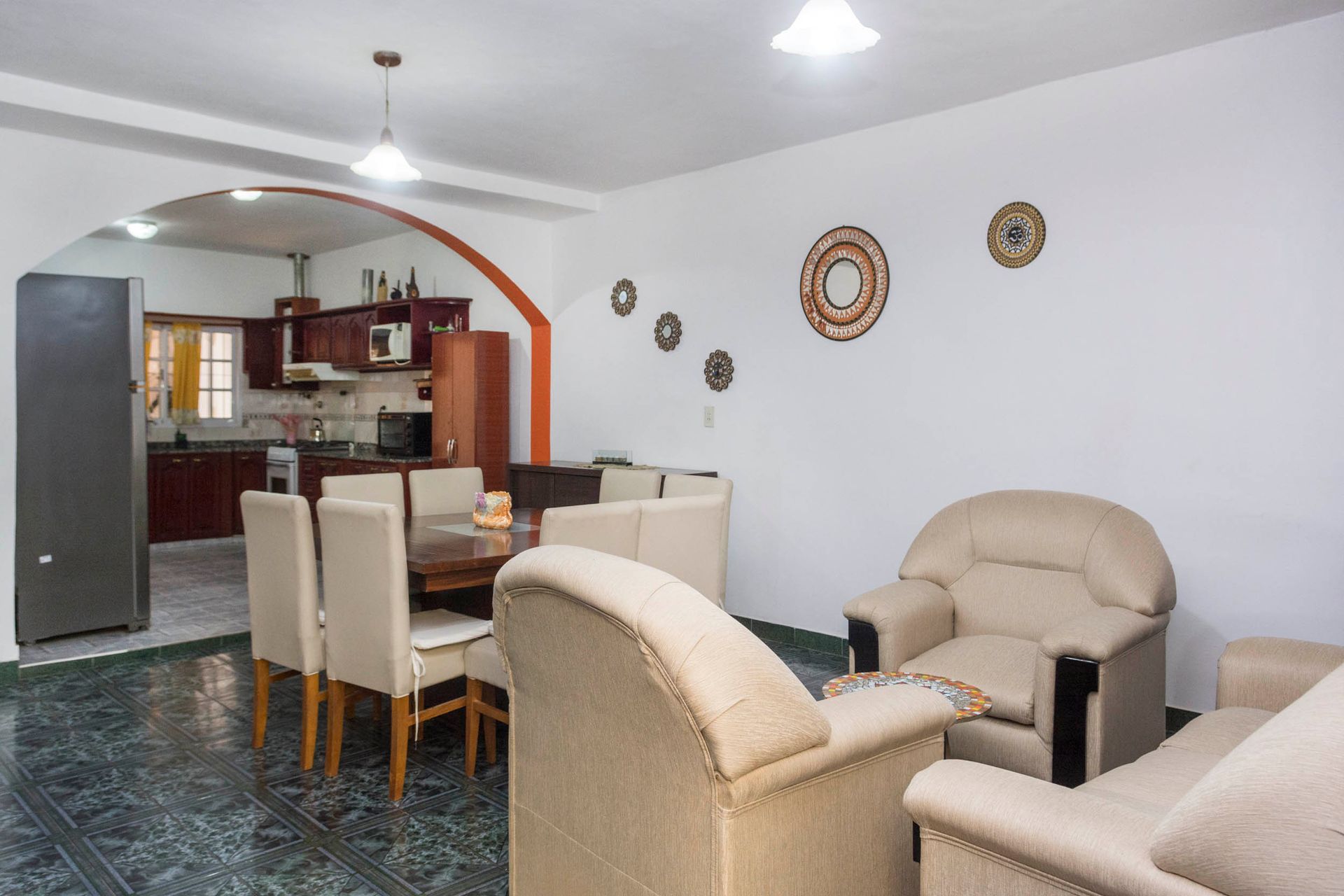 CASA VENTA SOBRE AVENIDA AUTODROMO APTA CREDITO - foto 2