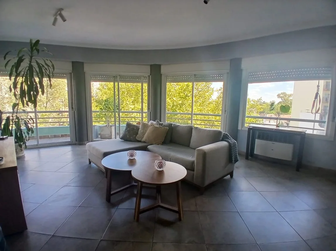 Departamento en venta en Caseros, foto 2