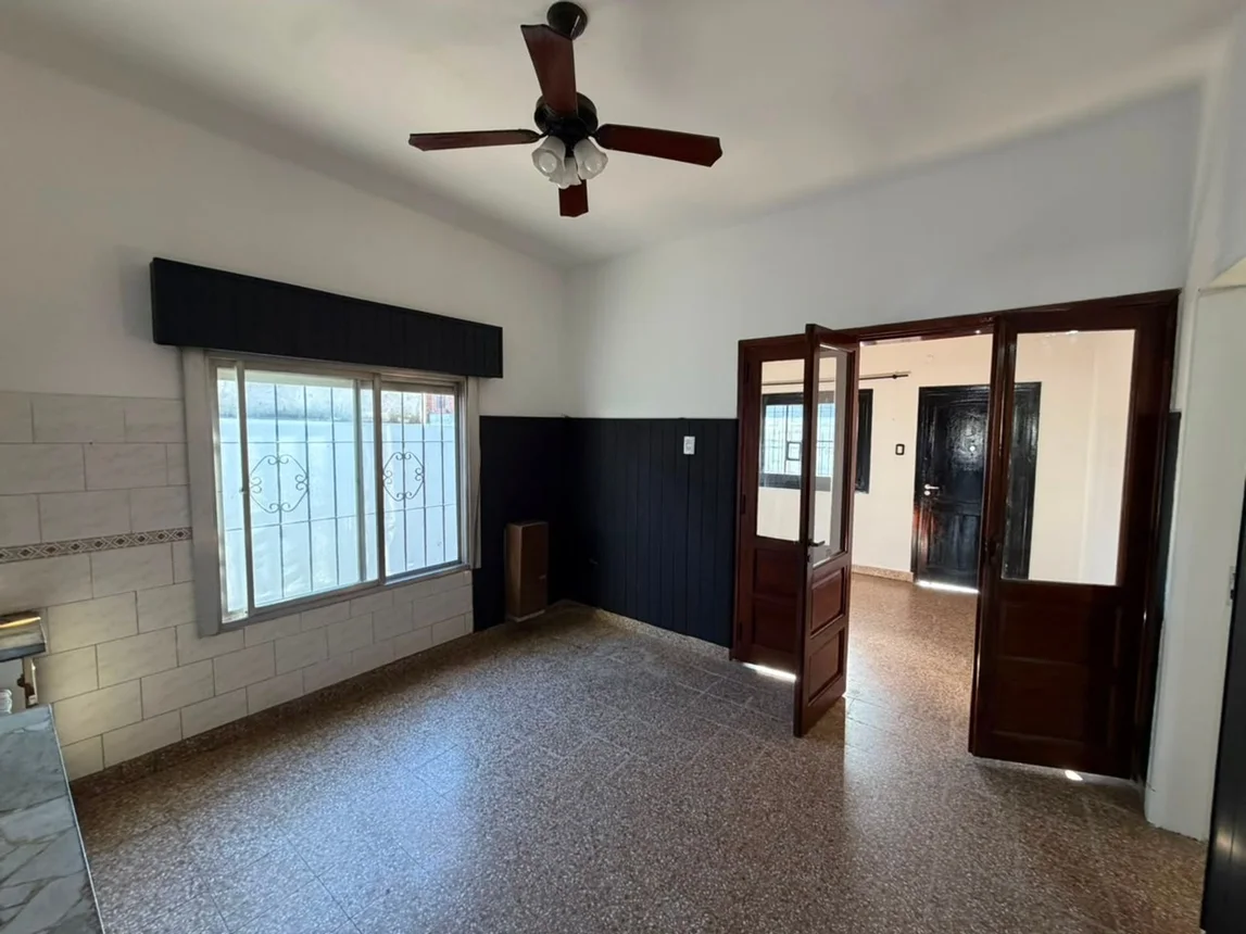 Casa de 3 ambientes en venta en Ezpeleta Este, Allison Bell 4100, foto 5