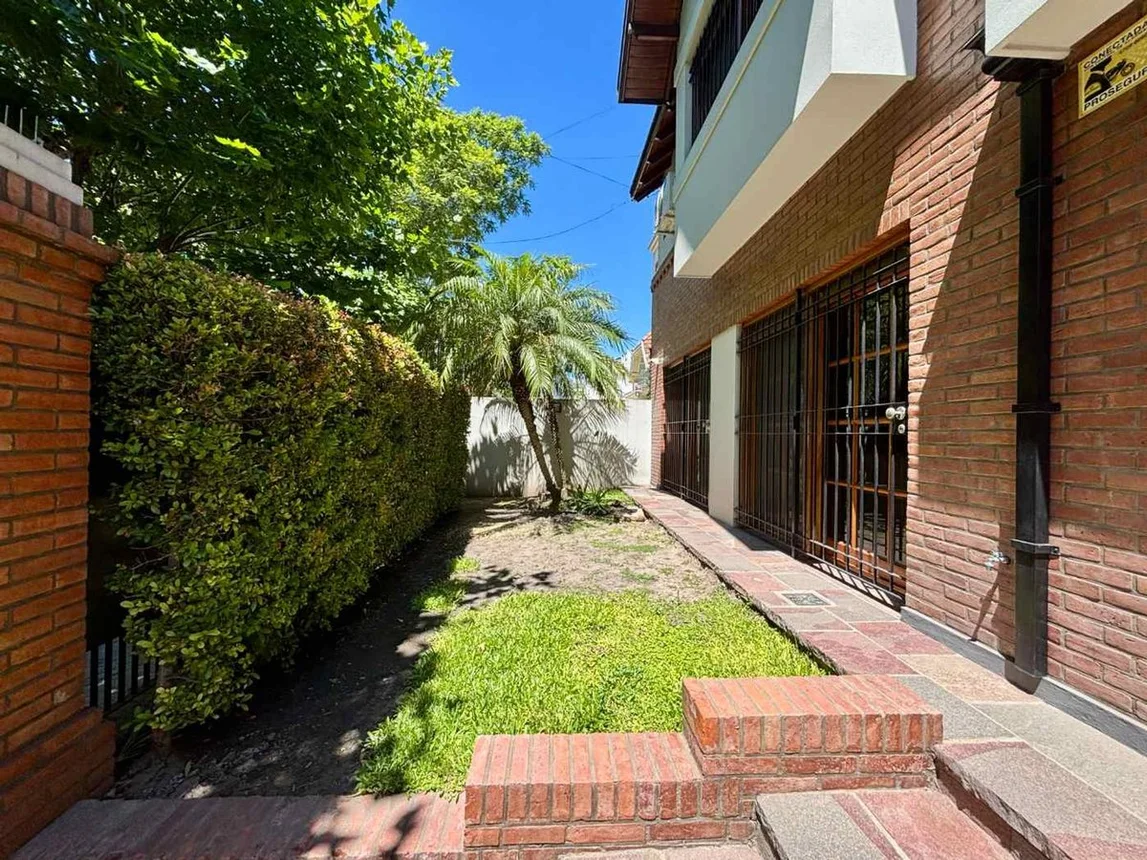 Venta | casa | 6 ambientes | 4 cocheras | pileta, foto 5
