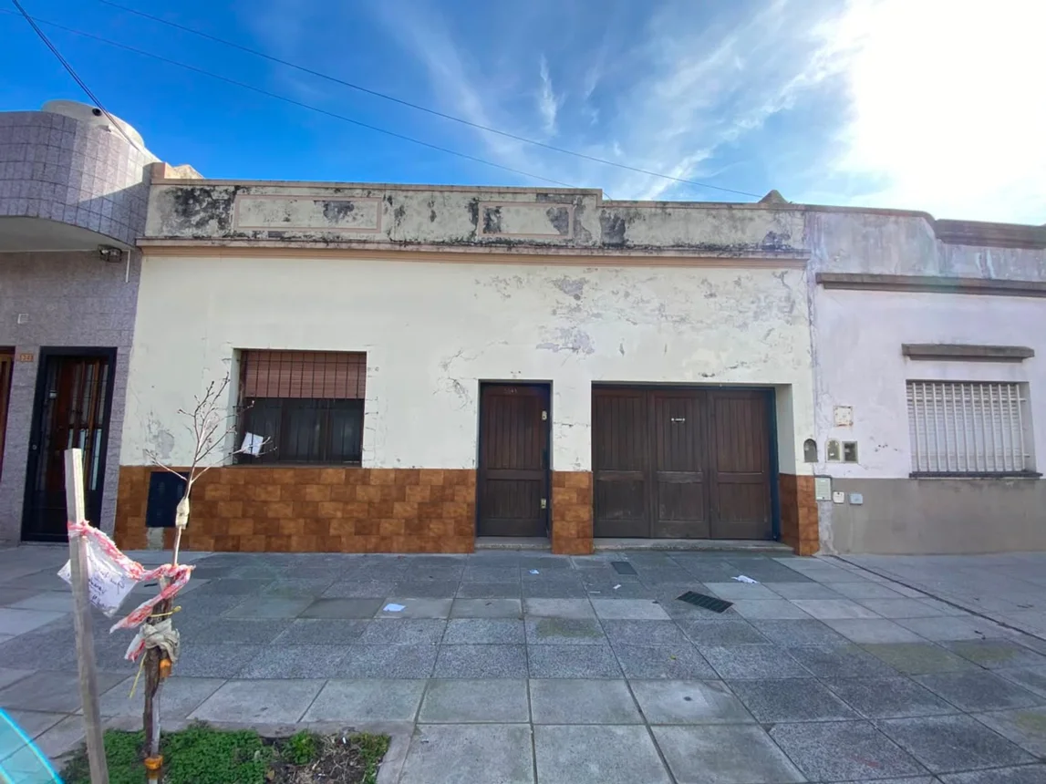 Casa de 4 ambientes en venta en Villa Lugano, Hubac 5300, foto 2