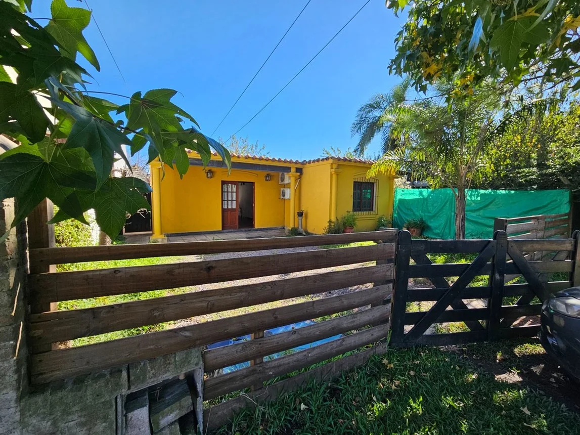 Casa de 3 ambientes en venta en Presidente Derqui, Los Aromos 1500