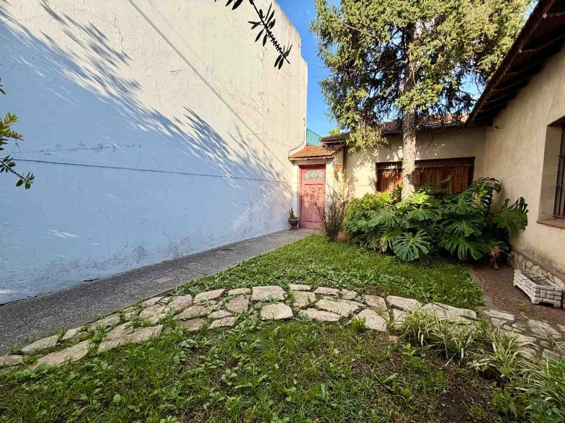 Casa de 5 ambientes en venta en Santos Lugares, Doctor Canepa 1600, foto 4