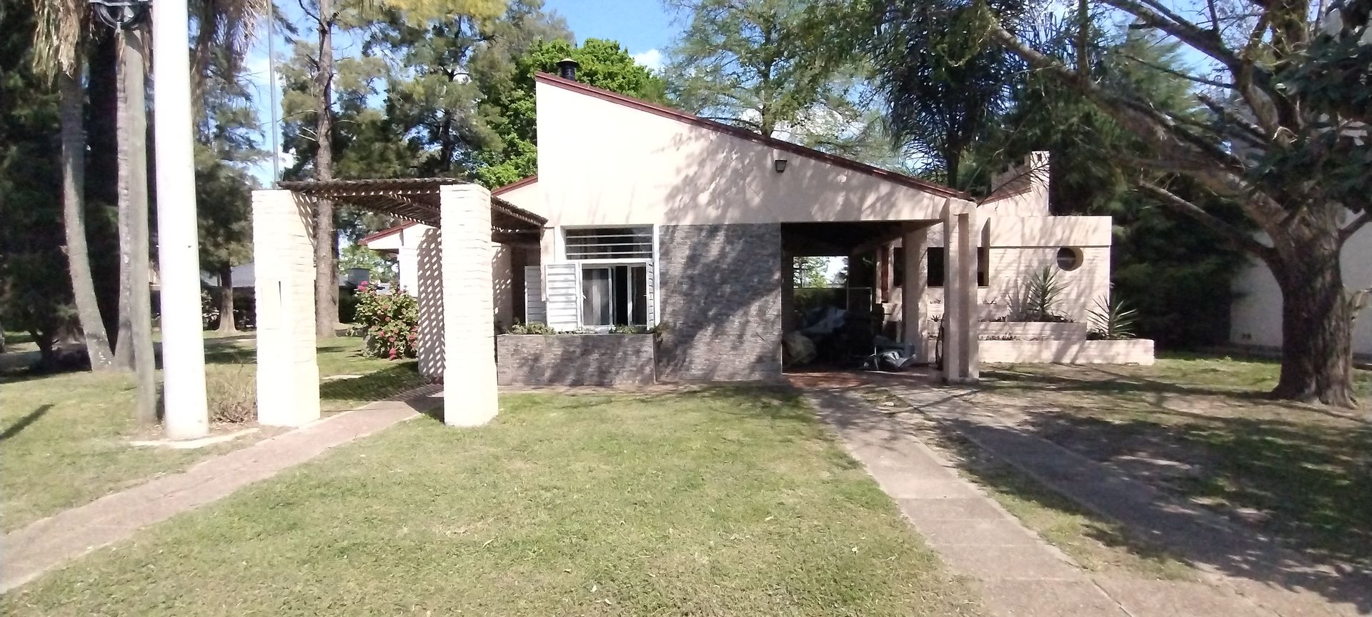 Alquiler de casa en country los molinos