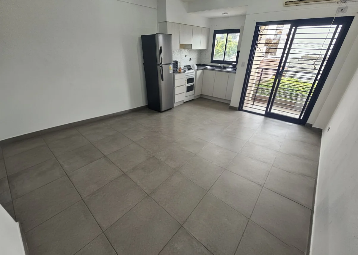 Departamento de 2 ambientes en venta en Lomas del Mirador, Eduardo Costa 0, foto 2