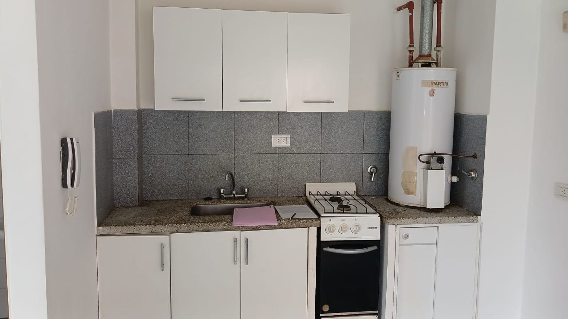 MONOAMBIENTE VENTA PLANTA BAJA BARRIO EL HUAICO - foto 2