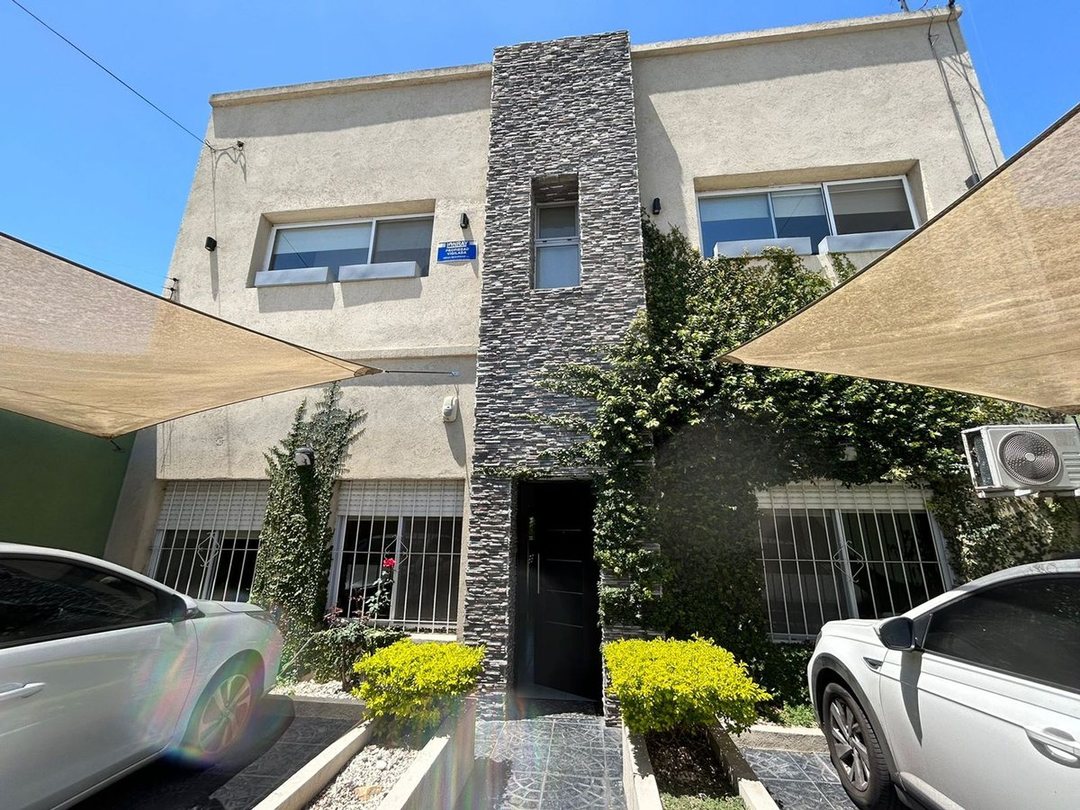 Casa en venta 5 ambientes en 25 de Mayo 1500, Merlo, Merlo, Buenos Aires