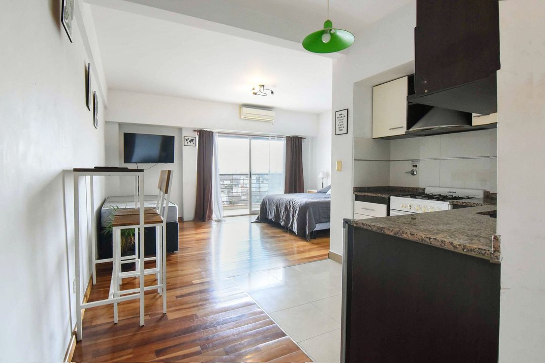 VILLA URQUIZA PISO ALTO VISTA ABIERTA COCHERA TZA