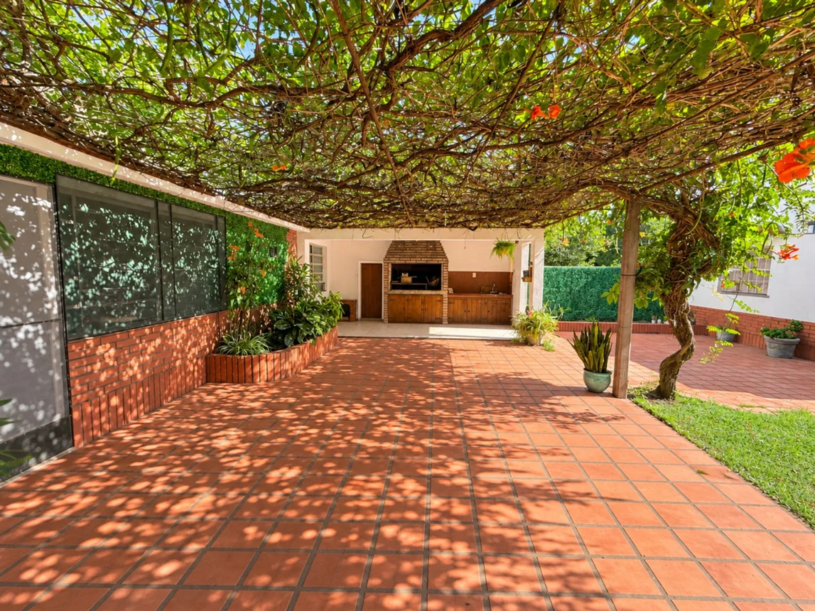 Casa con amplio terreno de 928,32 m², foto 3