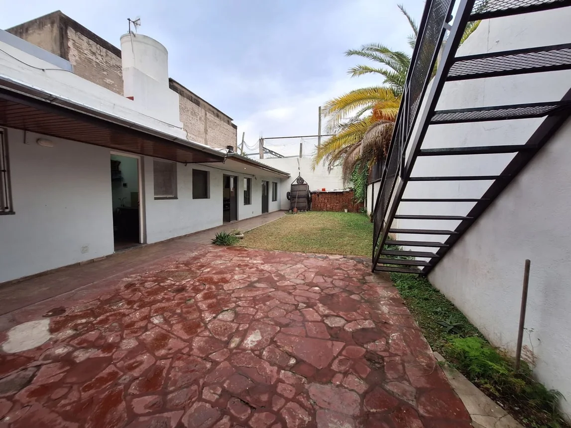 Casa de 4 ambientes en venta en Don Bosco, Pampa 100, foto 2