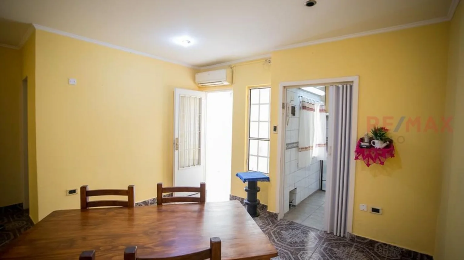 Departamento en venta en pb, un dormitorio y patio, foto 3