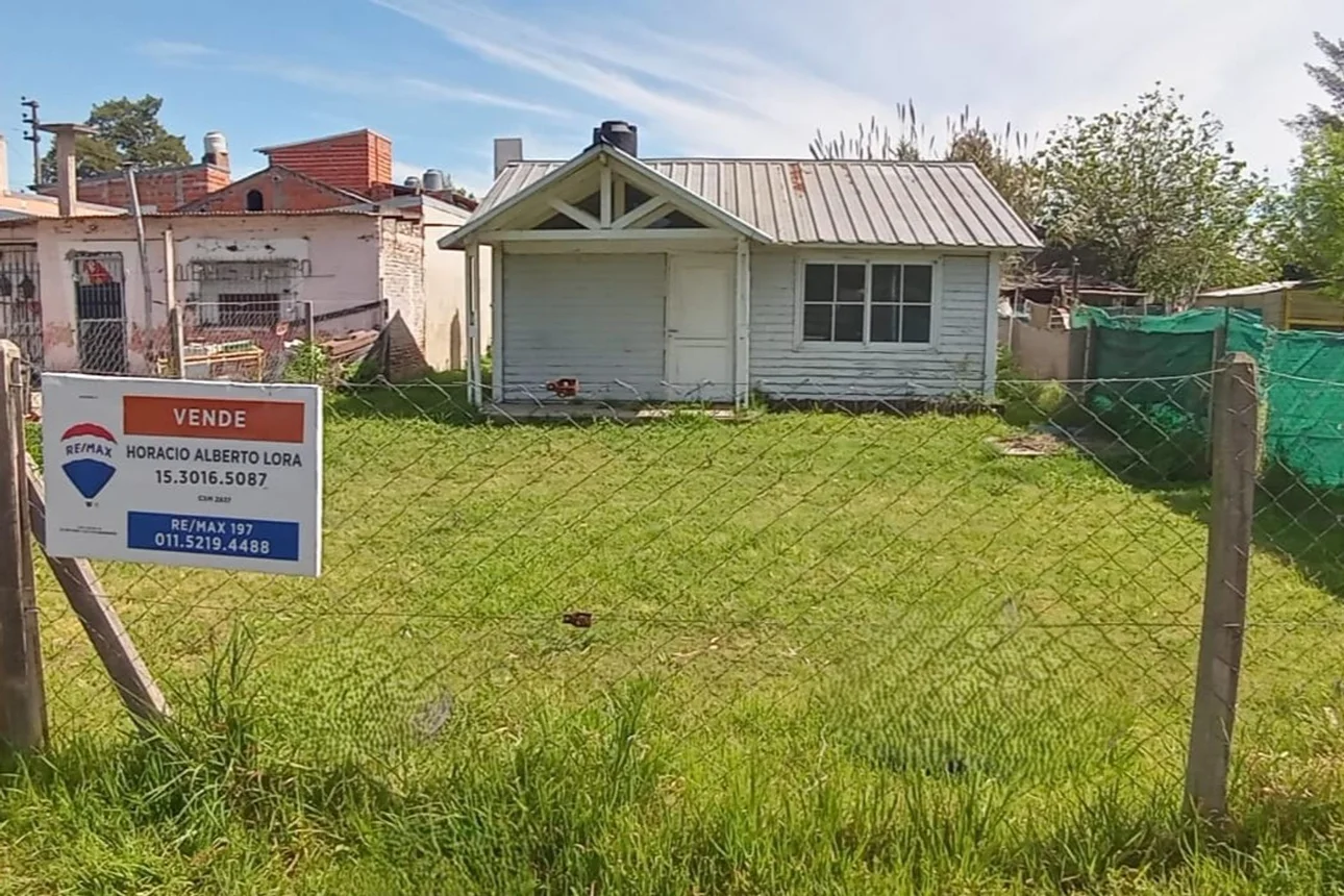 Casa de 3 ambientes en venta en Belén de Escobar, Islandia 2200