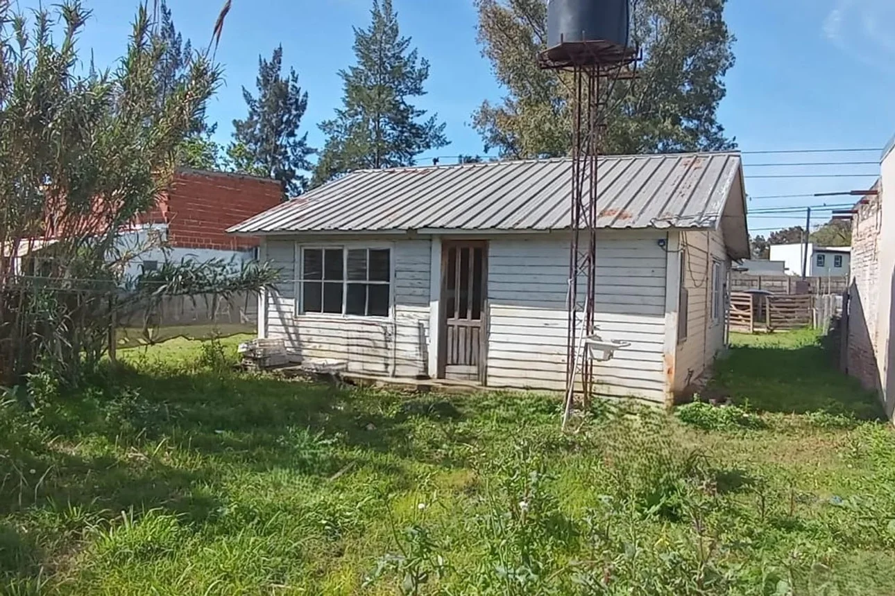Casa de 3 ambientes en venta en Belén de Escobar, Islandia 2200, foto 2