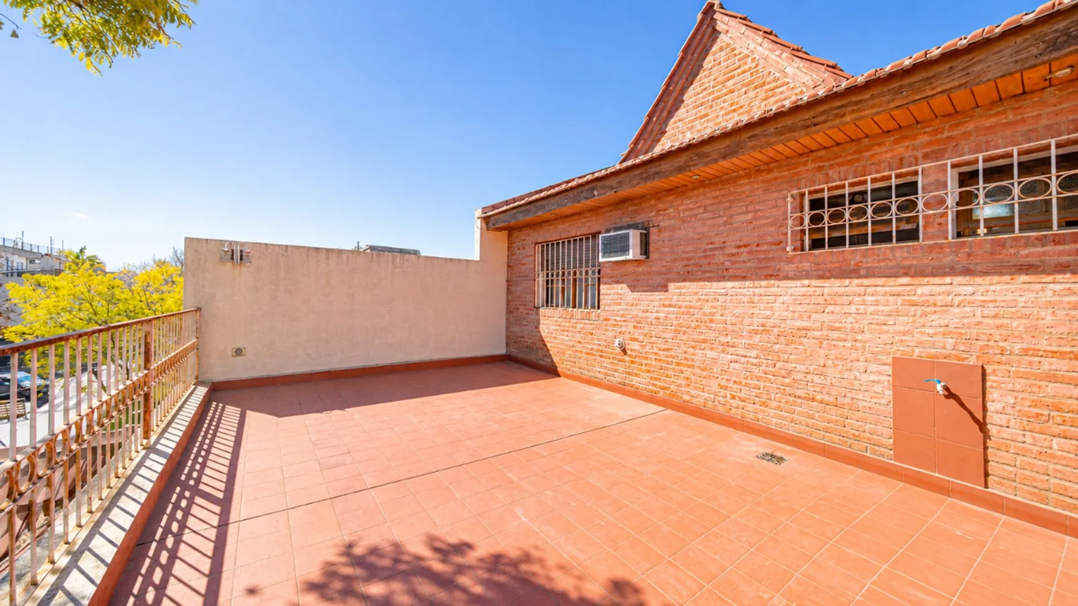 PH de 5 ambientes en venta en Monte Castro, Arregui 3900, foto 3
