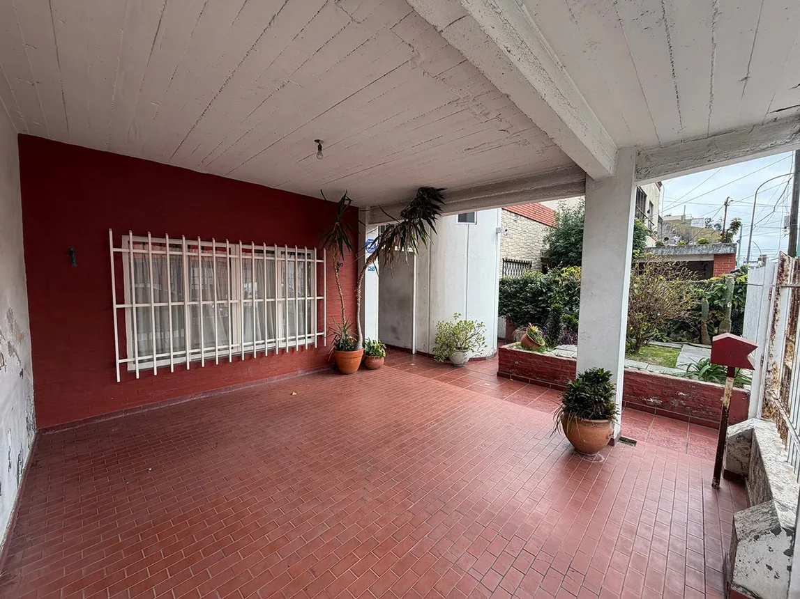 Casa de 5 ambientes en venta en Villa Real, Emeric Vidal 1500, foto 3