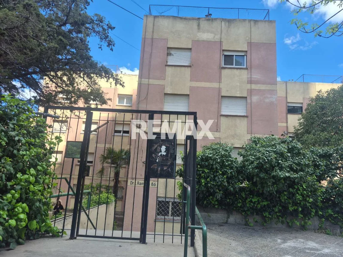 Departamento de 5 ambientes en venta en Neuquén, Dr Ramon 0