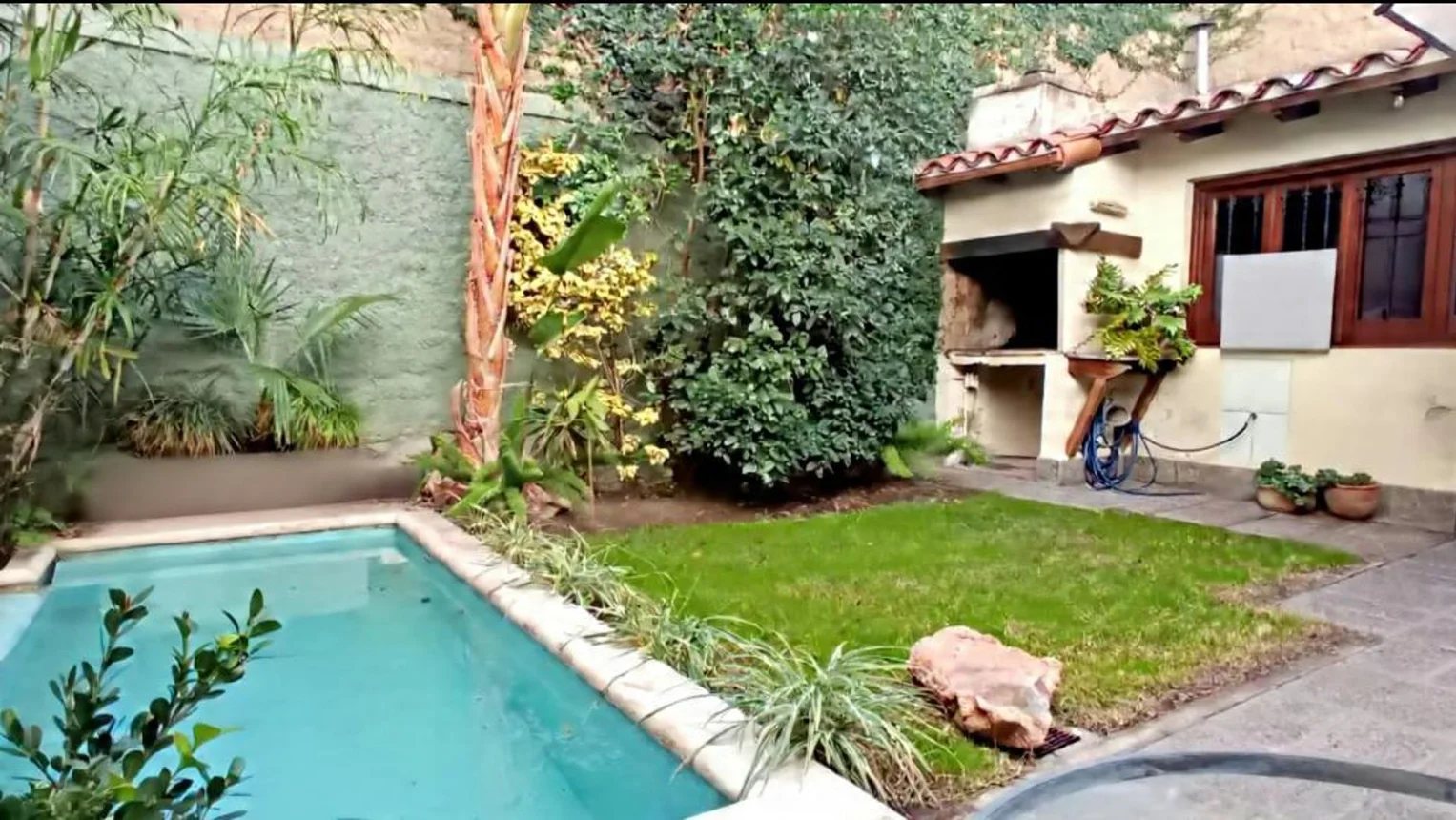 Casa de 5 ambientes en venta en Mendoza, Julio Leónidas Aguirre 400