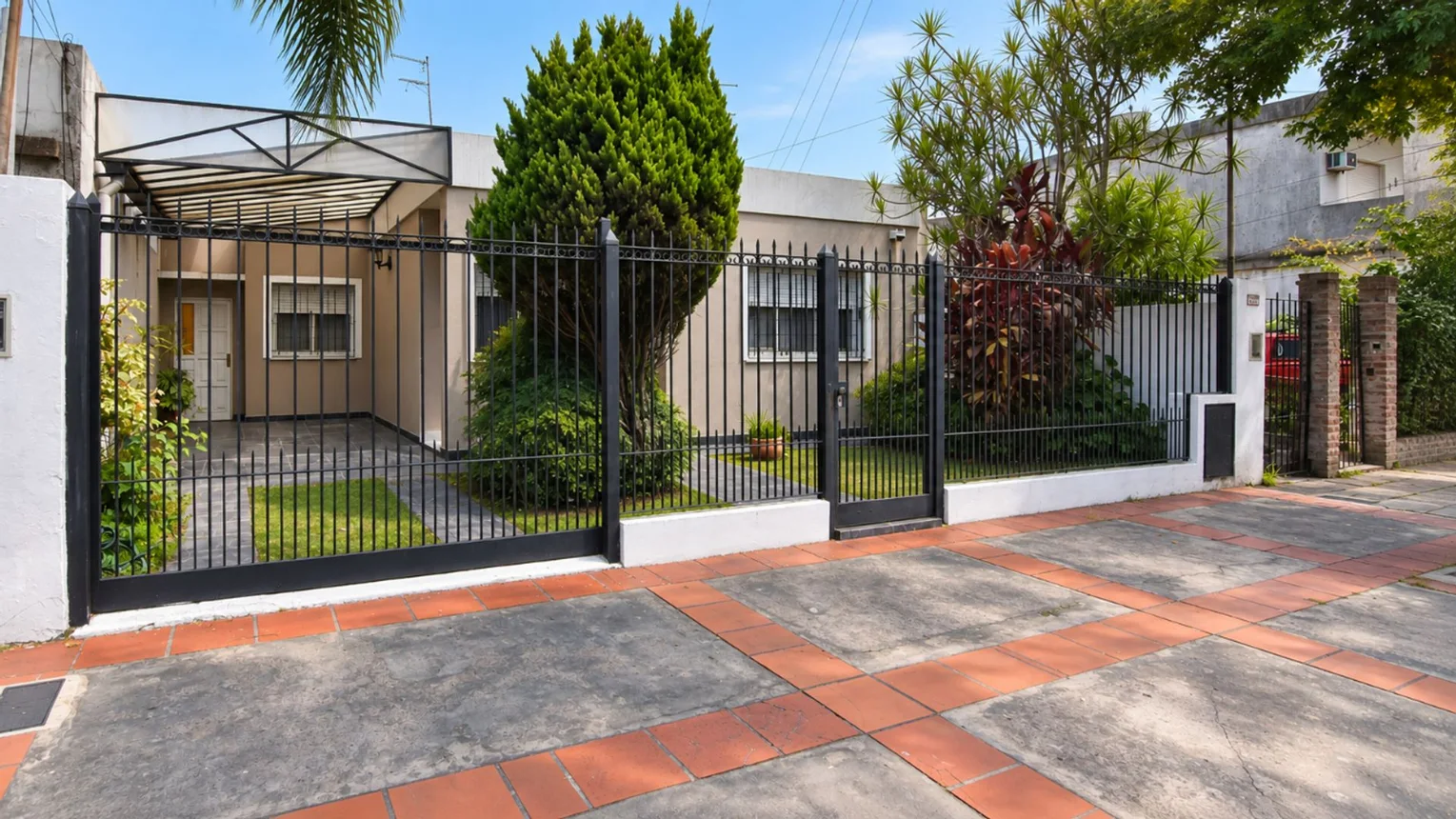 Casa de 4 ambientes en venta en Haedo, Vuelta de Obligado 2100, foto 2