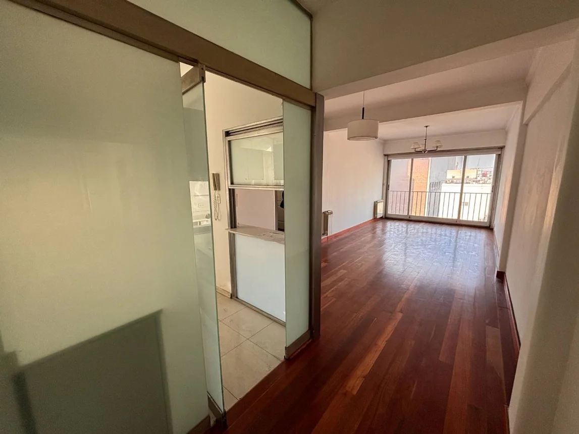 Departamento de 3 ambientes en alquiler en San Nicolás, Avenida Corrientes 1500