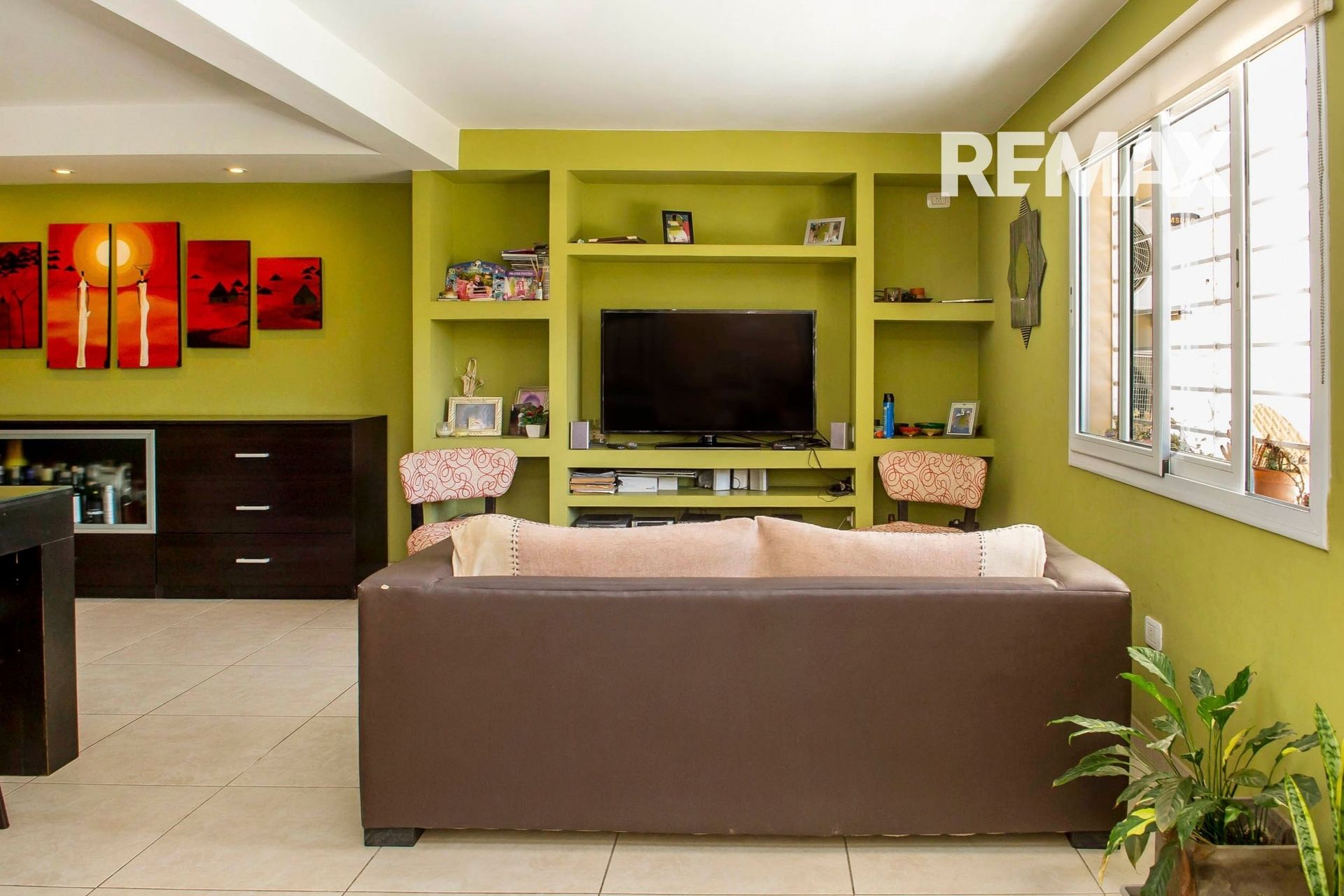 CASA EN VENTA O PERMUTA ZONA COLEGIO SAN PABLO — foto 5