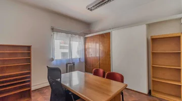 VENTA Oficina Ciudad Vieja