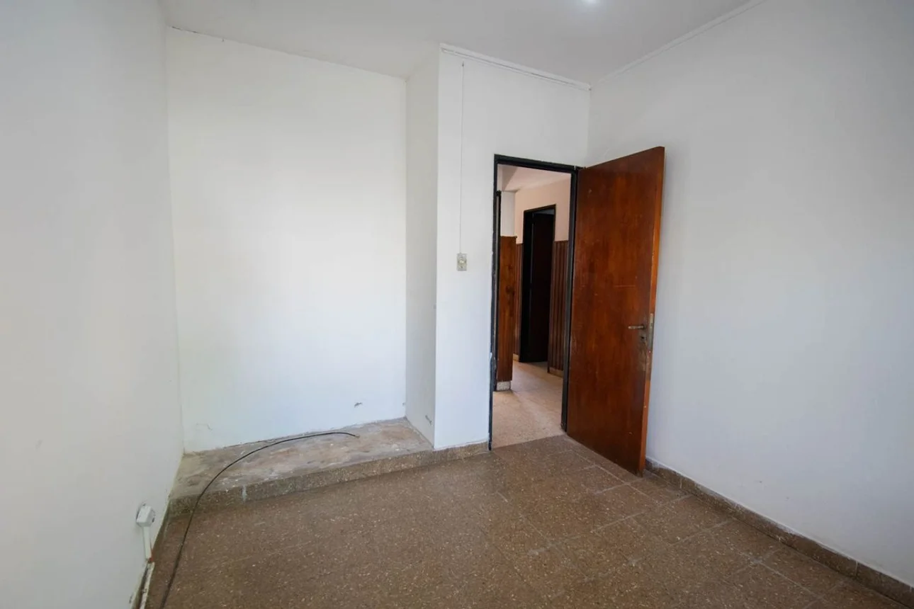 Casa de 4 ambientes en venta en Tolosa, 527 Entre 19 y 20 2400, foto 3