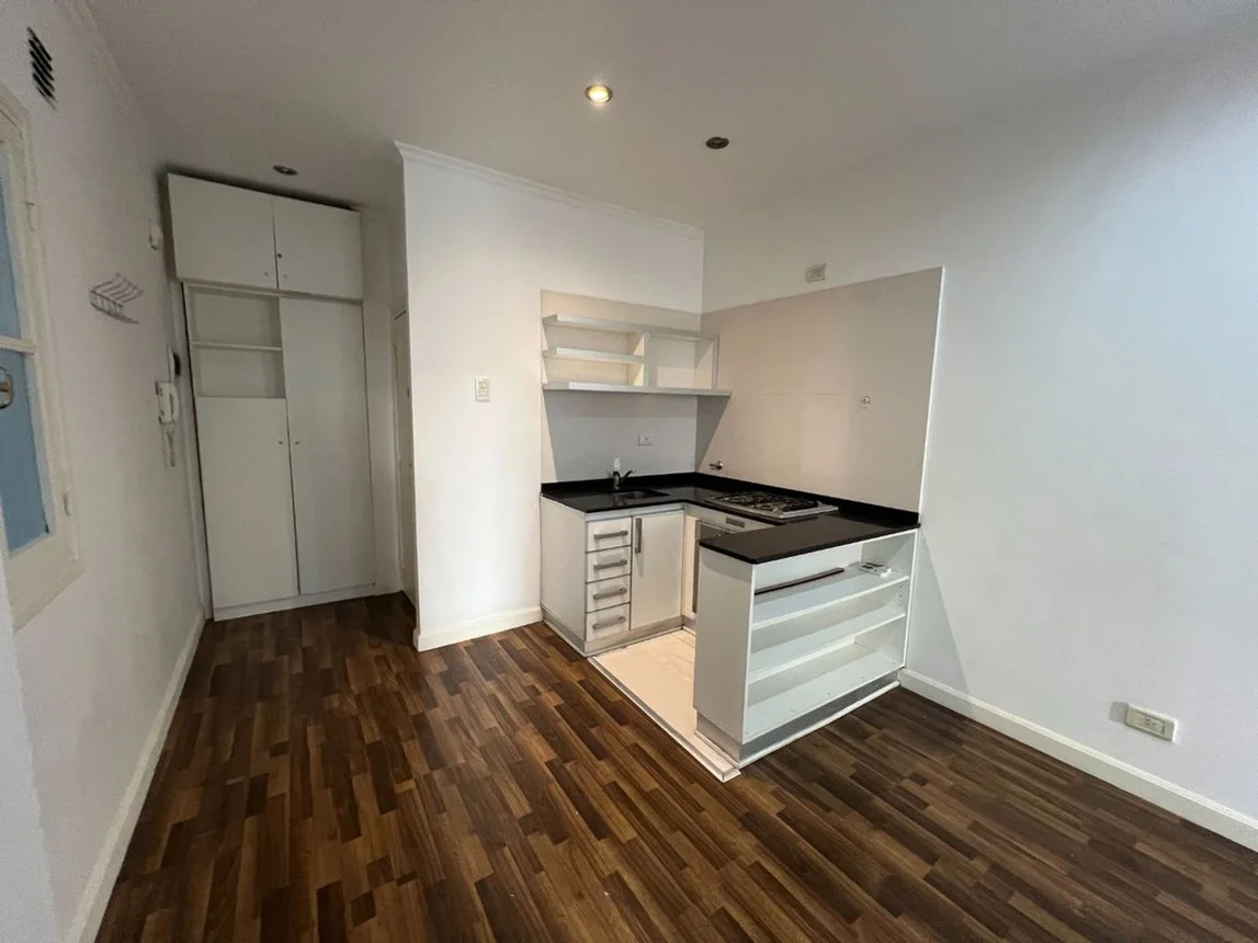 Departamento en alquiler en Recoleta, foto 2