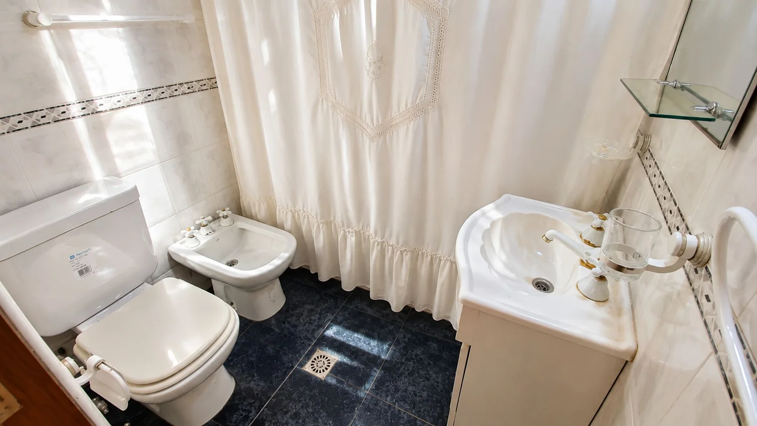 PH de 4 ambientes en venta en Piñeyro, Pasaje B. Matienzo 2100, foto 2